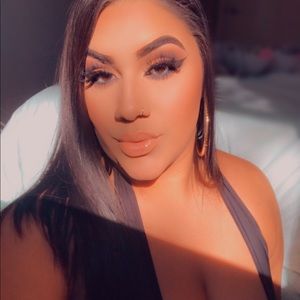 Meet your Posher, Aylin